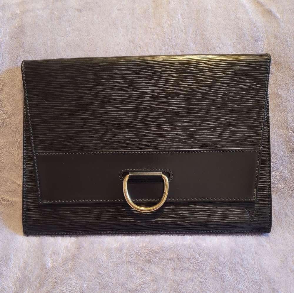 Louis Vuitton Epi Black Noir Clutch Bag